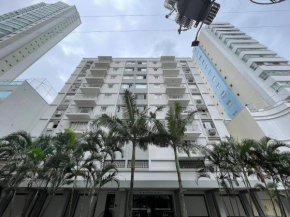 APT 17 - Centro BC - 2 Quartos c/ Garden e Garagem